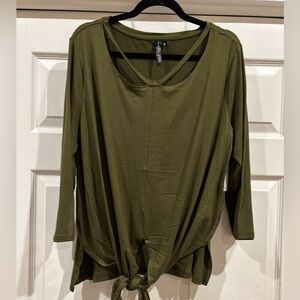 New Boutique Rob and Allie Olive Green Women's Top